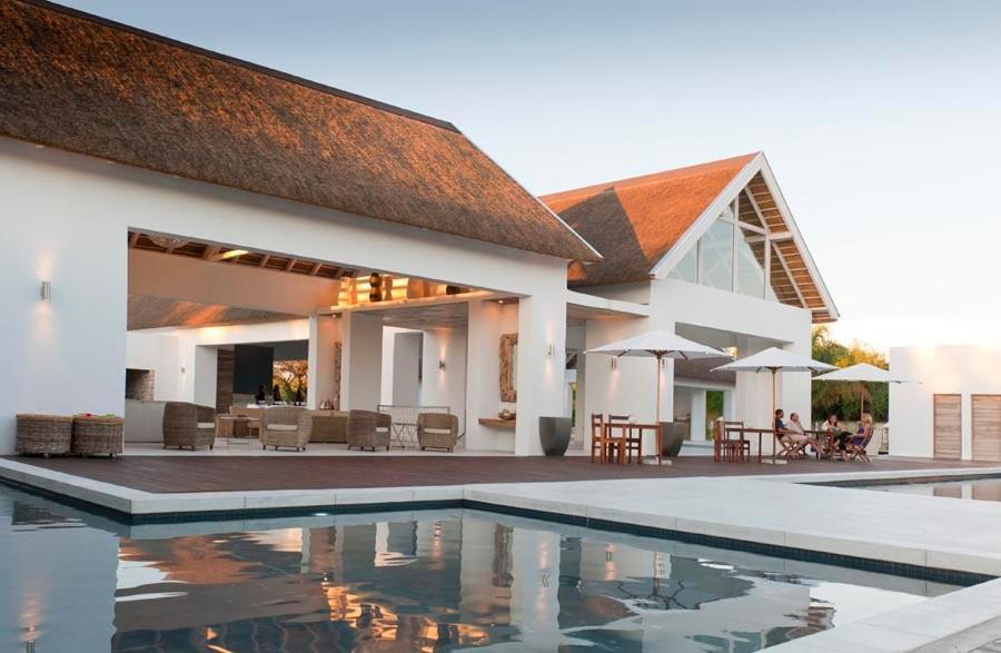 Emanya@Etosha Villa Namutoni Kültér fotó